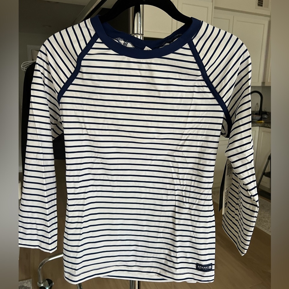 Sperry Black and White Fitted 3/4 Sleeve T-Shirt